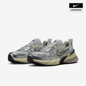 [정품보장] NIKE 나이키 V2K 런 RUN 런닝화 운동화 스니커즈 트레이닝화 남여공용 커플운동화 SGK0911D1 MANOL 신발파우치증정