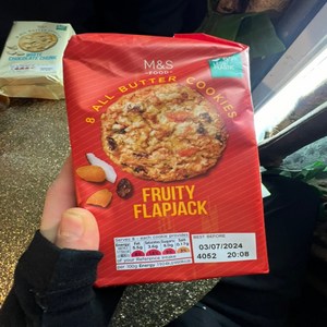 200g 막스앤스펜서 프루티 플랩잭 쿠키 영국쿠키 M&S Fuity Flapjack Cookies, 1개