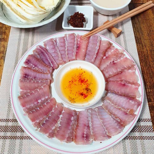 흑산도 진공포장 국내산 홍어 250g/500g/1kg [회초장 기본 증정 1kg 이상 구매시 <홍어애> 증정], 1개