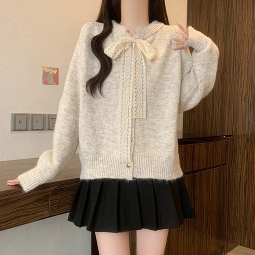 카밀라쇼룸 레이스 리본 하트 단추 라운드넥 헤어리 가디건 데이트룩