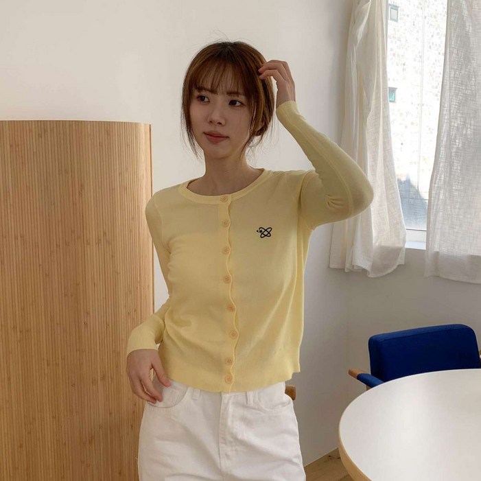 린다샵 여성용 프라후 슬림핏 라운드 컬러 자수 가디건 cpcd3668c5c