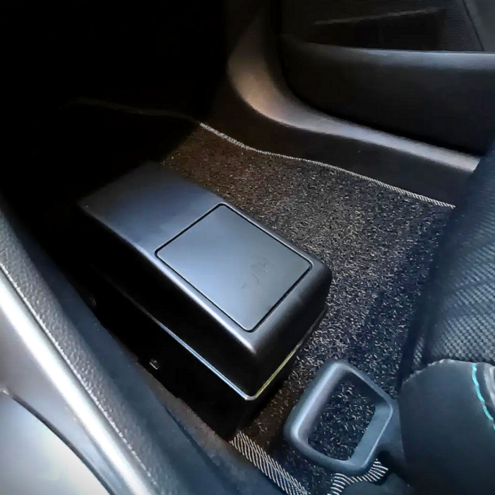 인더비클 자동차 휴지통 차량용 쓰레기통 쓰레기봉투 조수석 뒷좌석, 1개, 블랙