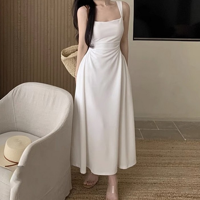 비비에모 스퀘어넥 허리 슬림 롱 원피스 06663