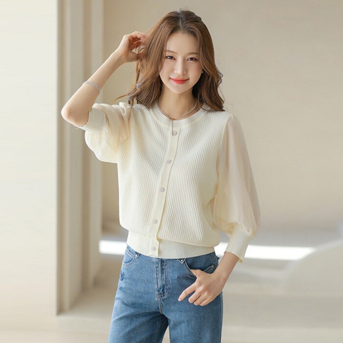 스타일온미 스타일온미  슈나링 쉬폰 소매 배색 엠보 쟈가드 니트 블라우스