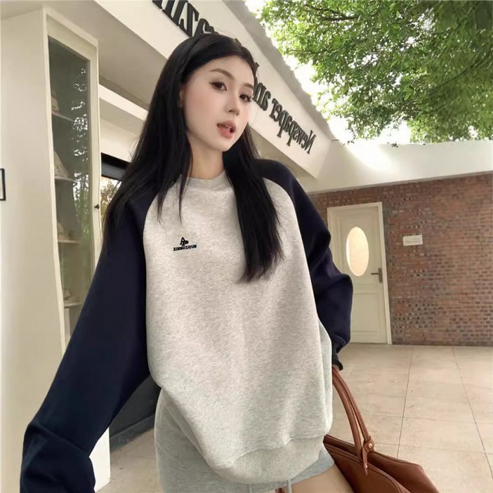 SAHINER 겨울 여성 기모 오버핏 배색 맨투맨 BWY64