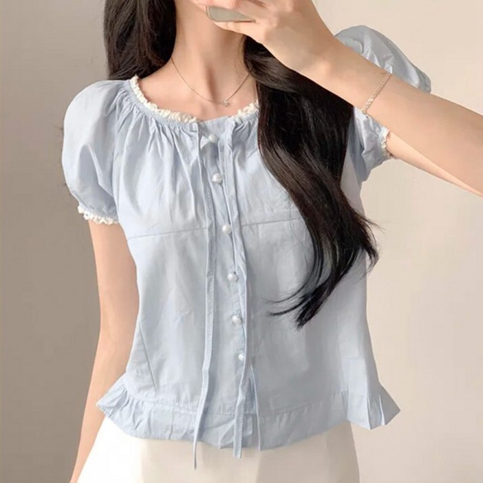 라라홀리 레이스 프릴넥 리본 스트링 콩단추 반팔 숏 블라우스