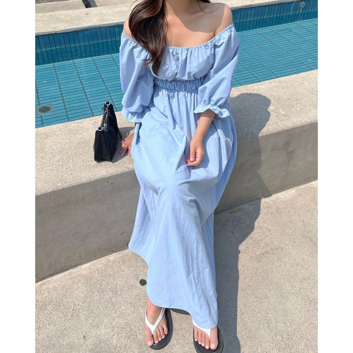 델리민 스모크 바스락원피스 (Square Smoke Off Shoulder Banding Long Dress)