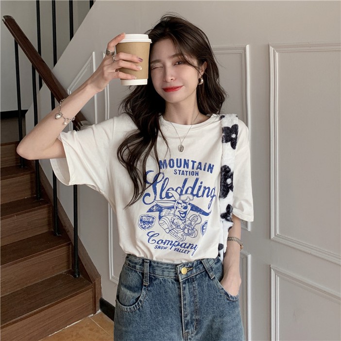 지아나 여성 빅사이즈 흰색 순면 캐쥬얼 라운드 넥 반팔 티셔츠 지아나 여성 빅사이즈 흰색 순면 캐쥬얼 라운드 넥 반팔 티셔츠