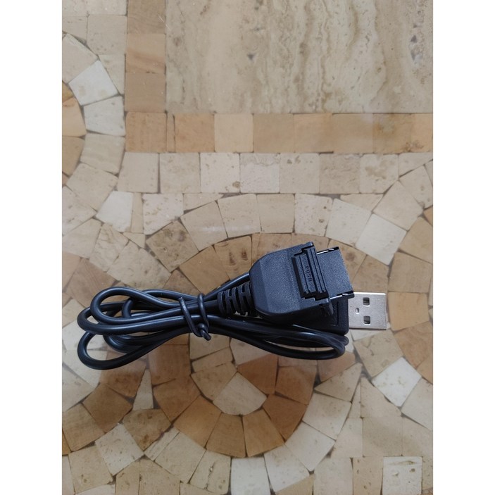 모토로라 스타택 7760 usb 충전기 새제품 모토로라 스타택 7760 usb 충전기 새제품