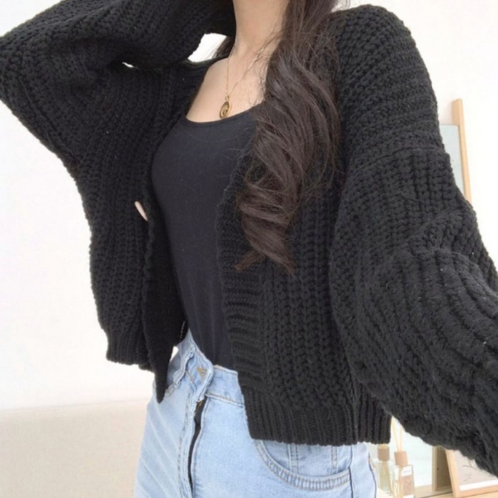 베르슈어 루즈핏 원버튼 니트 숏 가디건