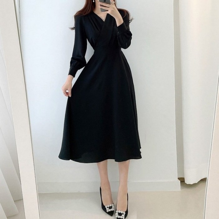 아이엠몽 여성 브이넥 플레어 원피스