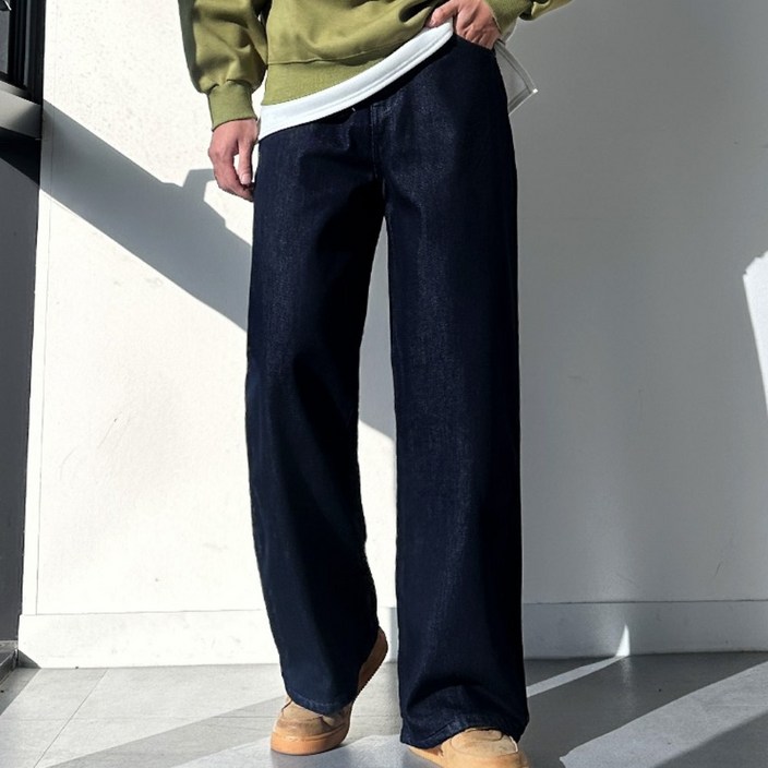 [피팅남]남자 타우 겨울 피치 기모 논페이드 생지 와이드 청바지 데님팬츠 (2컬러)