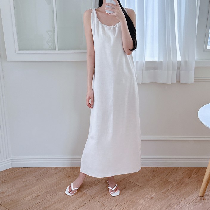 이푼아이 민소매 롱 원피스