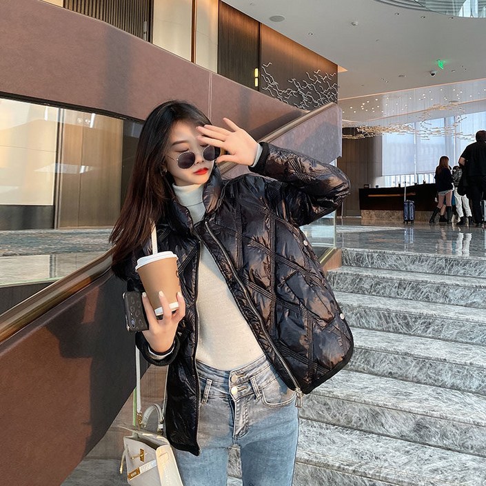 화이트 칼라 다운 재킷 여성용 쇼트2021초가을과 겨울에 새로운 캐주얼 작은 라이트 코트