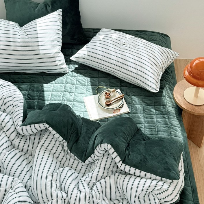 코니크 극세사 차렵이불 + 패드 + 베개커버 겨울 이불세트 SS/Q