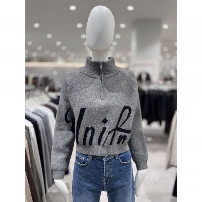 더 틸버리 울 레터링 하이넥 집업 풀오버 니트 TPBN1PO11W 한정수량 2071162 