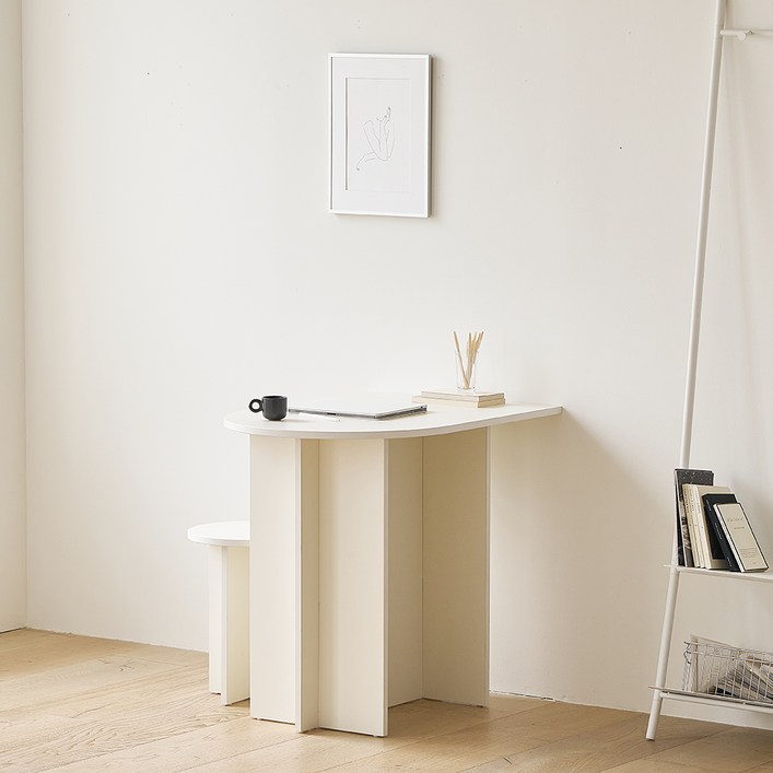 퍼니코 밀키 홈카페 반타원 식탁 고객직접설치, 크림화이트, 2인용