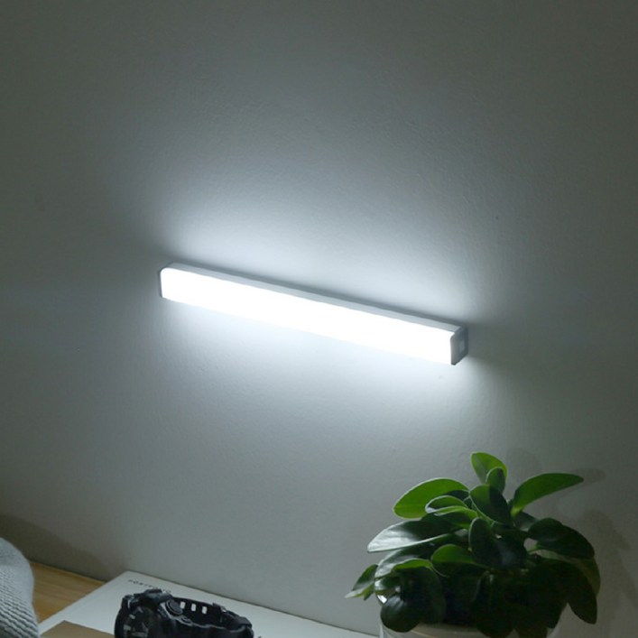 무선 LED 충전식 센서등 10cm