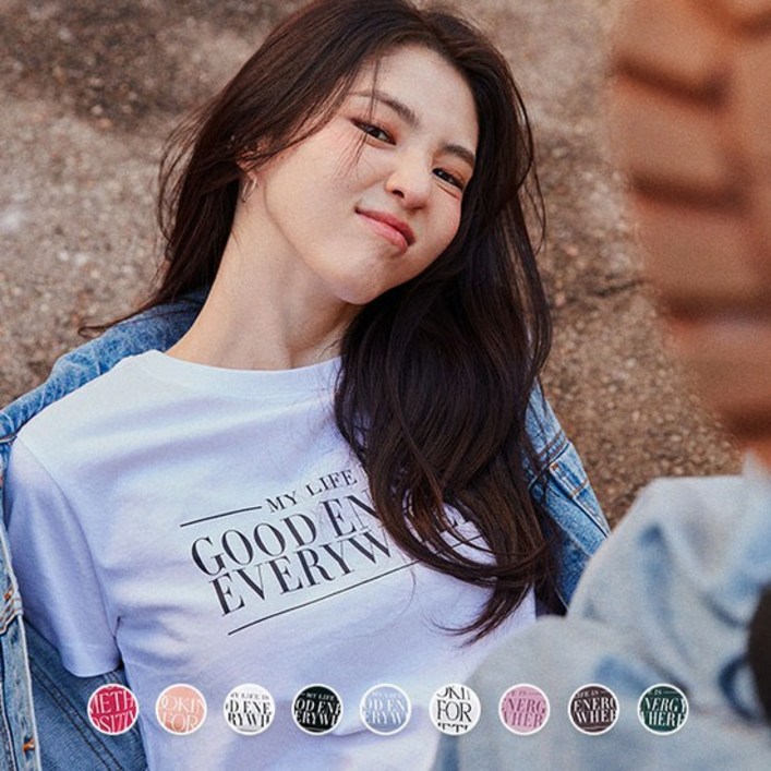 지오다노 393502 화이트 재입고 한소희착용 반팔 프린트 티셔츠 미니핏