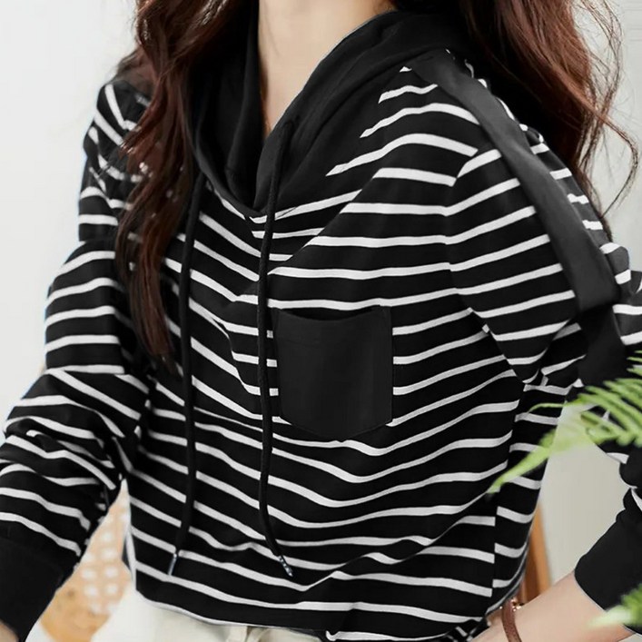 신상 긴팔 여성복 패션 어디에나 잘 어울리는 스트라이프 후드 티가 날씬해 보이는 캐주얼 상의