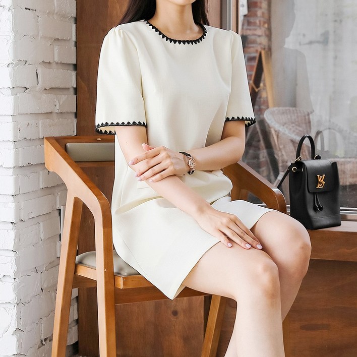 모던 퍼프 원피스