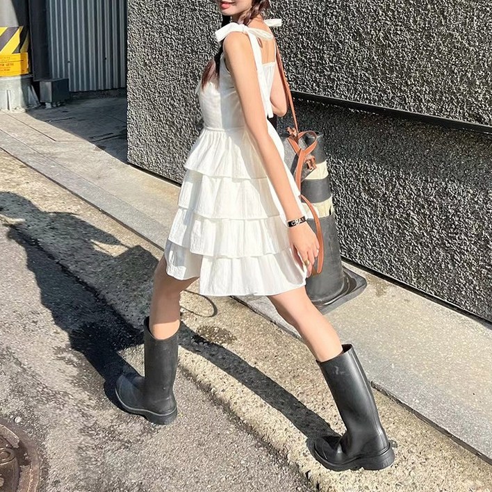 대박난박양 어깨끈 캉캉 미니 원피스 대박난박양 어깨끈 캉캉 미니 원피스