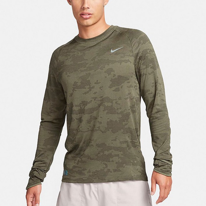 나이키 써마 핏 ADV 러닝 디비전 긴팔 탑