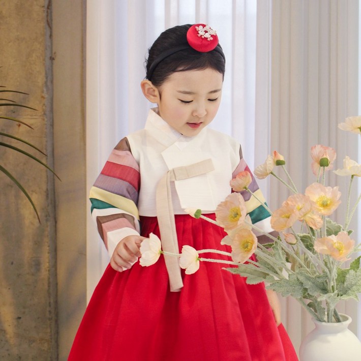 빨강여아한복 색동저고리 빨강치마 명절 설날 남매 키즈한복