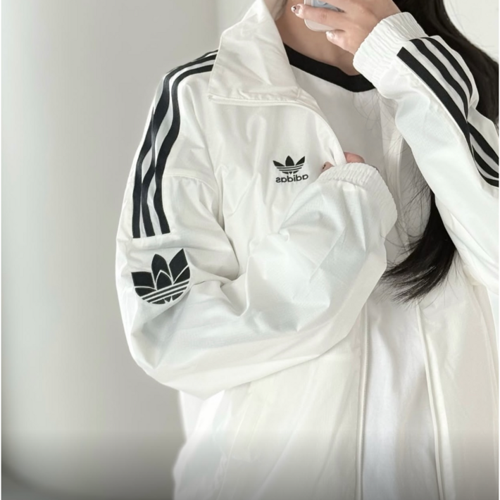 아디다스 오리지널 레트로 트레포일 바람막이 자켓 화이트 JI7535 5J0216109