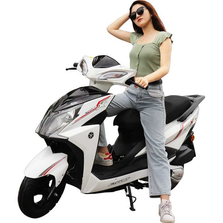 스쿠터 125cc 배달용 여행 취미 레져 입문용 바이크 스쿠터 125cc 배달용 여행 취미 레져 입문용 바이크