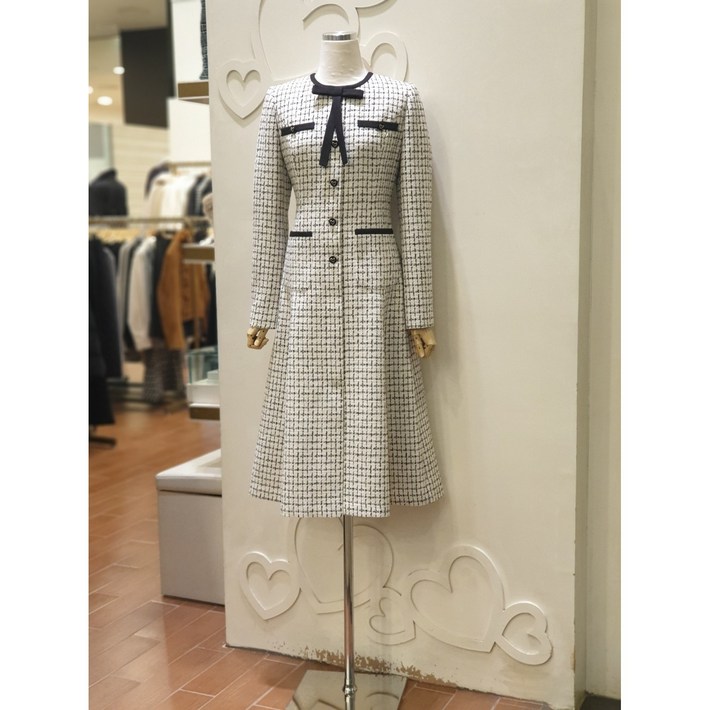 샤틴 체크패턴 라운드 트위드 원피스