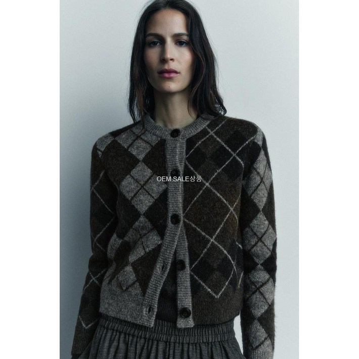 자라 다이아몬드 니트 재킷 2756124