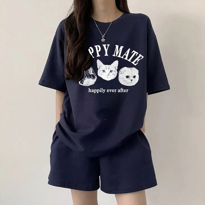 블랑루즈 캣츠 트레이닝 반팔 반바지 셋업