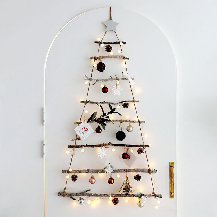 홈트너 크리스마스 벽장식 아델리 LED 전구 벽트리 리모컨