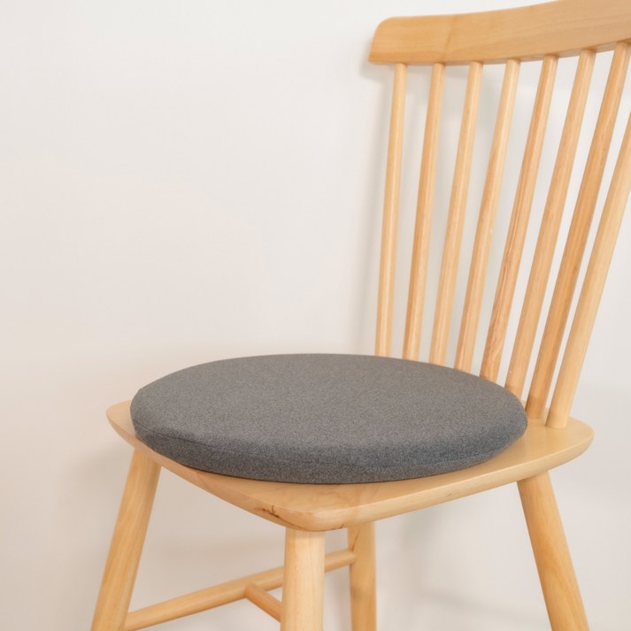 니뜰리히 사계절 메모리폼 바둑알 방석