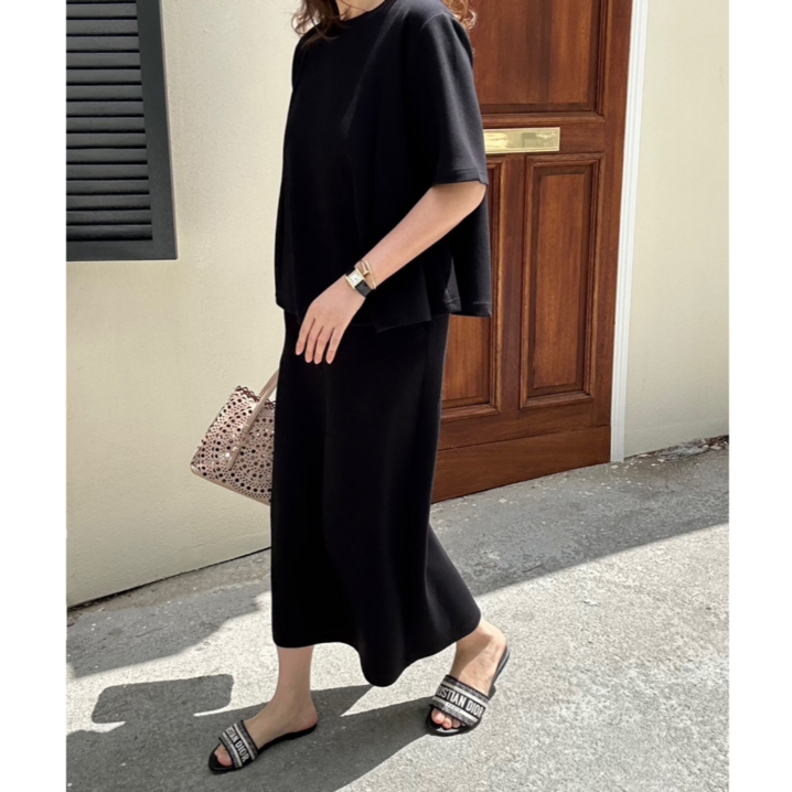 엣지룸 국산 고급스러운 투피스 스커트셋업 반팔 밴드스커트