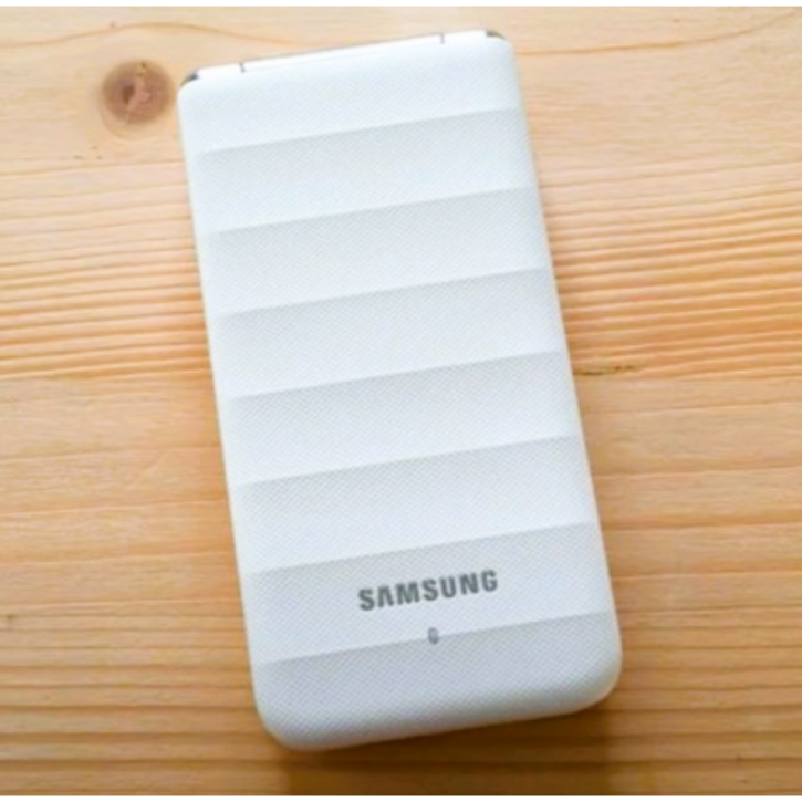 [갤럭시폴더1 중고폰 공기계] 화면크고 깨끗한 삼성폴더폰, 모든 통신사 유심만 끼우시면 바로 통화되세요. 갤럭시폴더1, SM-G150, 효도폰 공기계 삼성폴더 공기계 공신폰 공기계, 블루/화이트, 32TB