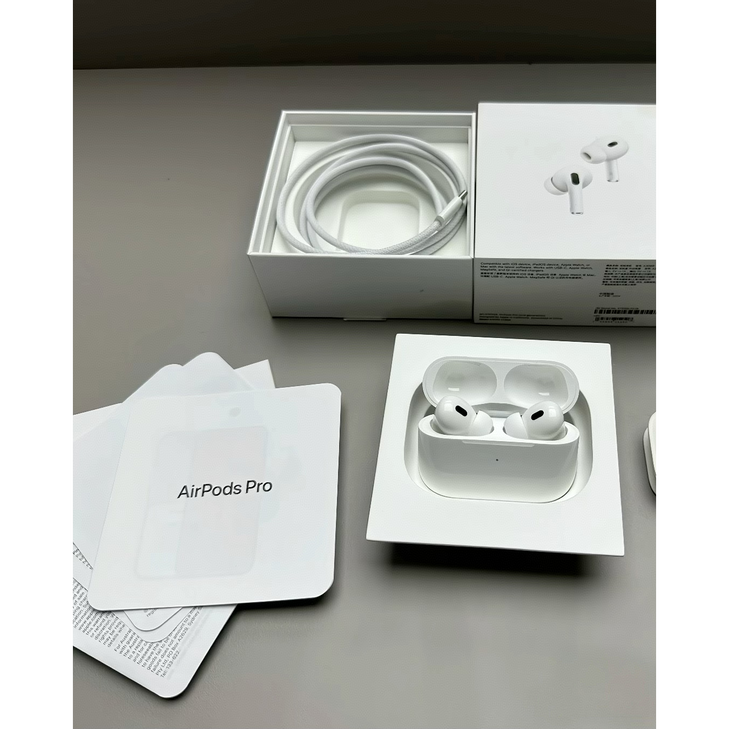 Apple AirPods Pro 2 애플 에어팟 프로 맥세이프 호환 이어버드 액티브 노이즈 캔슬링 블루투스 헤드폰 오디오 USBC