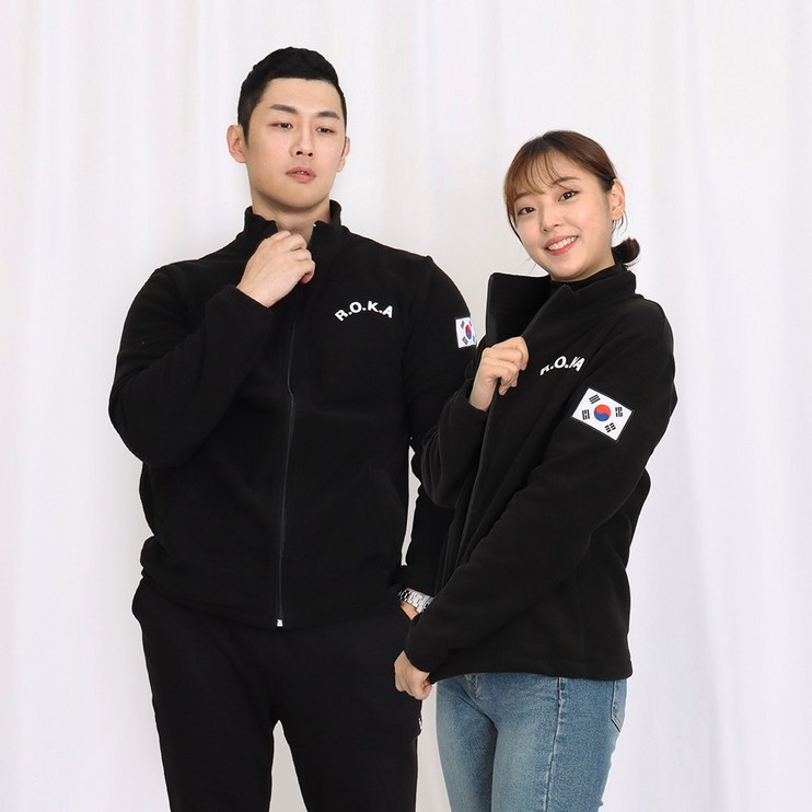 ROKA 방한 로카후리스 남녀공용 자수태극기 검정 곰신 폴라 자켓 ROKA 방한 로카후리스 남녀공용 자수태극기 검정 곰신 폴라 자켓